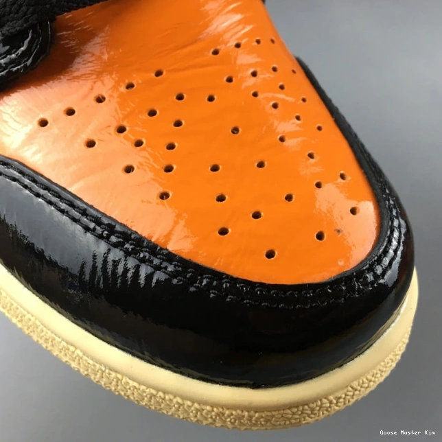 1 High Jordan Shattered 3.0 - Retro Backboard Air 555088-028 0610